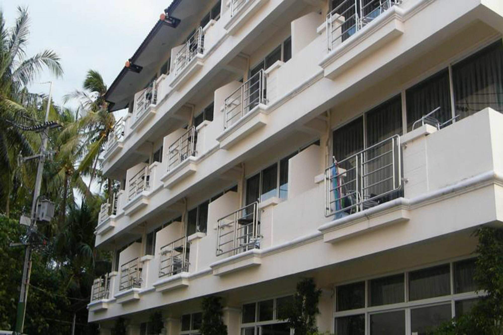 Oyo 835 Koh Chang Luxury Hotel Екстер'єр фото