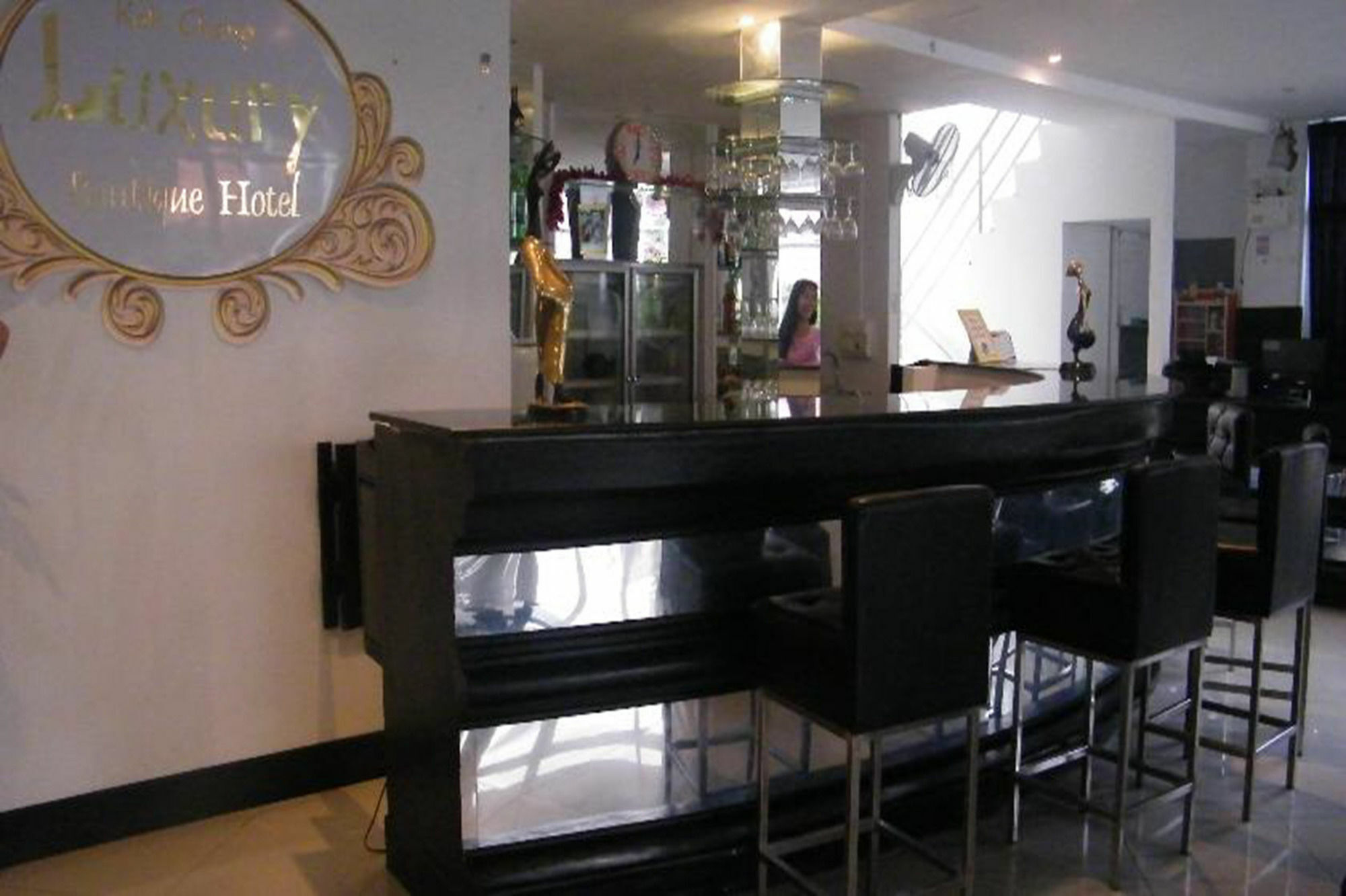 Oyo 835 Koh Chang Luxury Hotel Екстер'єр фото