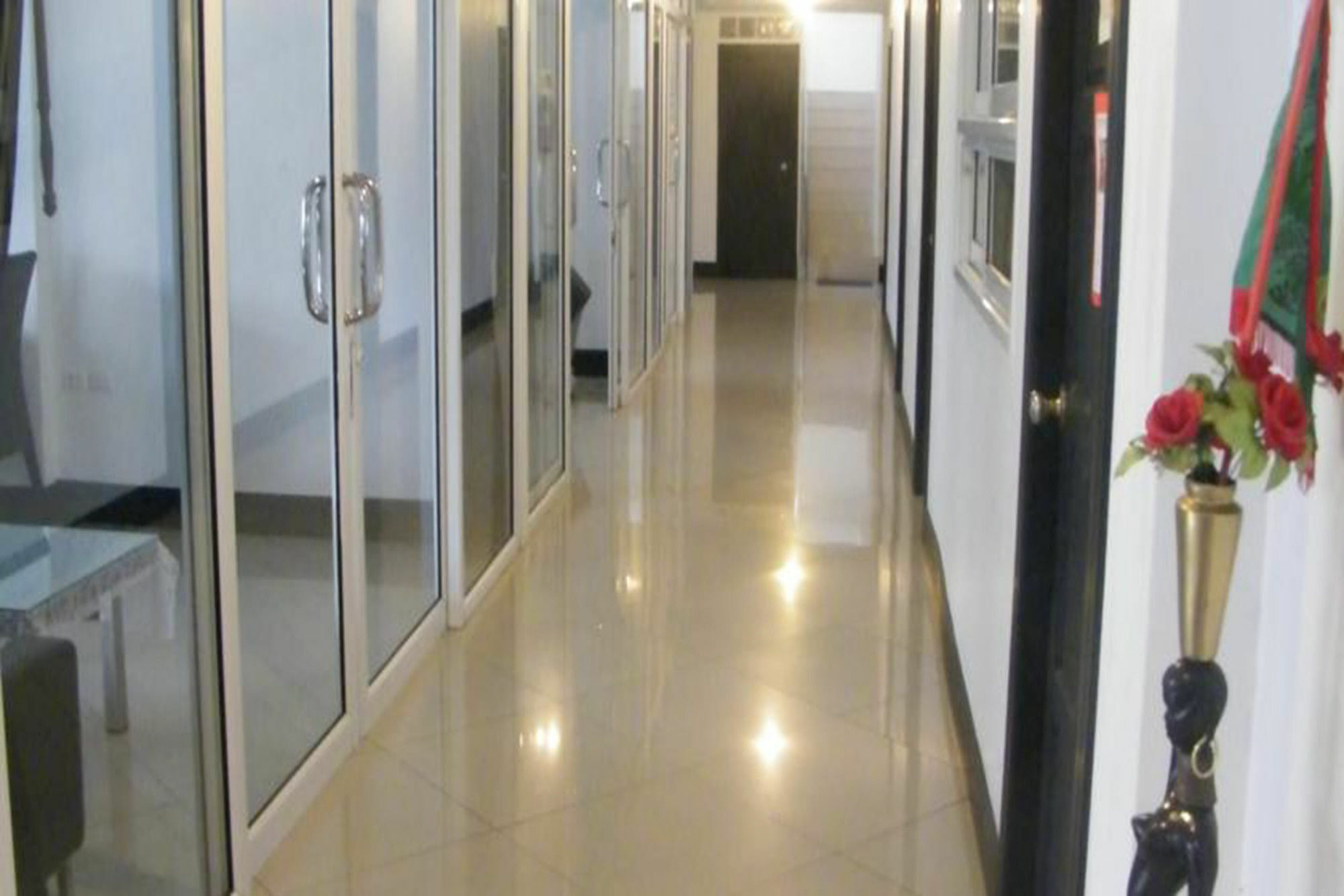 Oyo 835 Koh Chang Luxury Hotel Екстер'єр фото