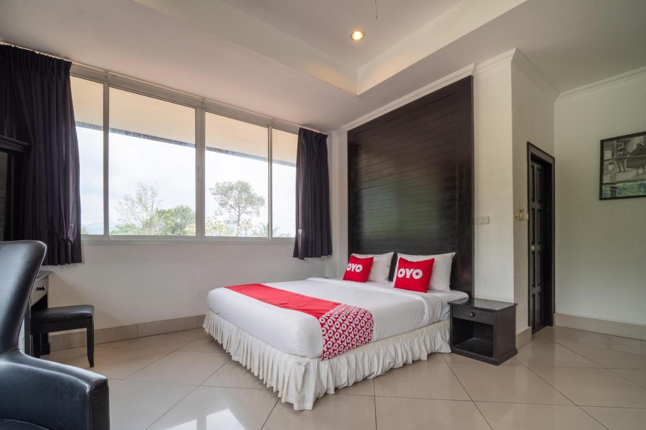 Oyo 835 Koh Chang Luxury Hotel Екстер'єр фото