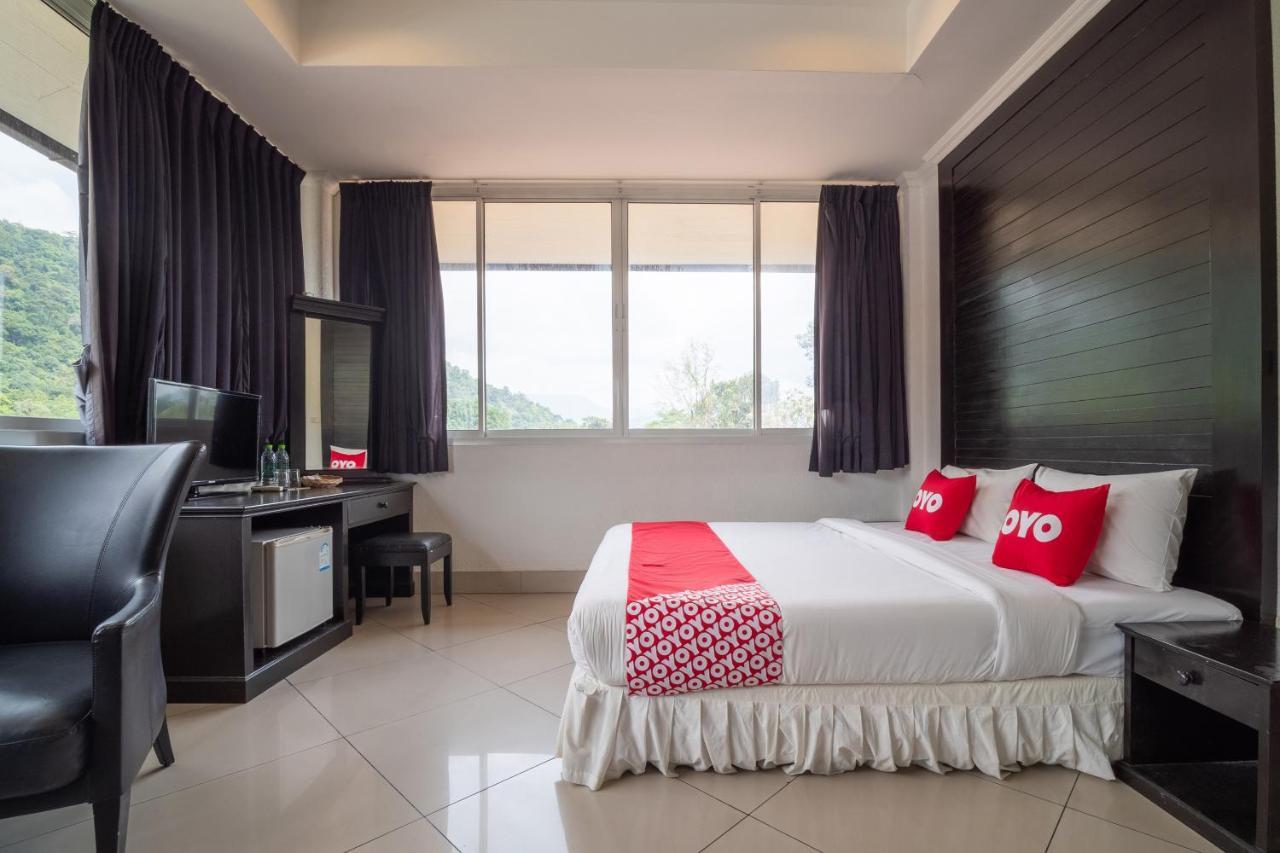 Oyo 835 Koh Chang Luxury Hotel Екстер'єр фото