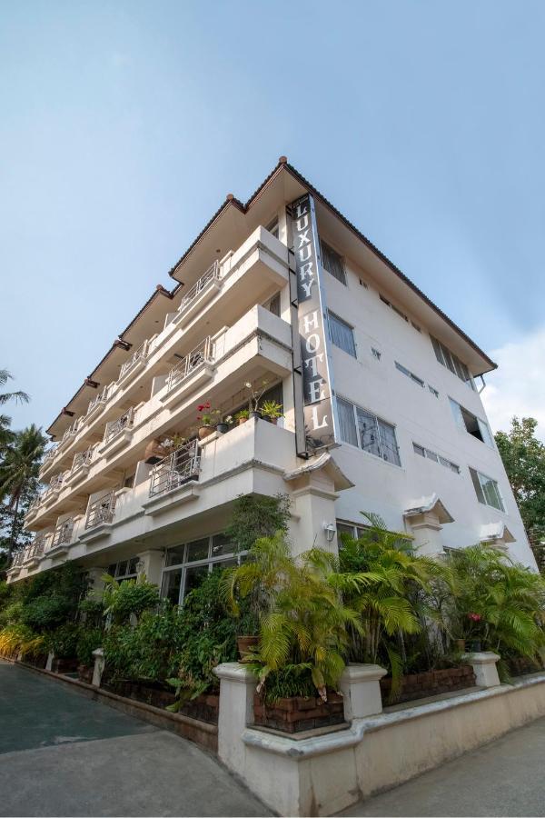 Oyo 835 Koh Chang Luxury Hotel Екстер'єр фото